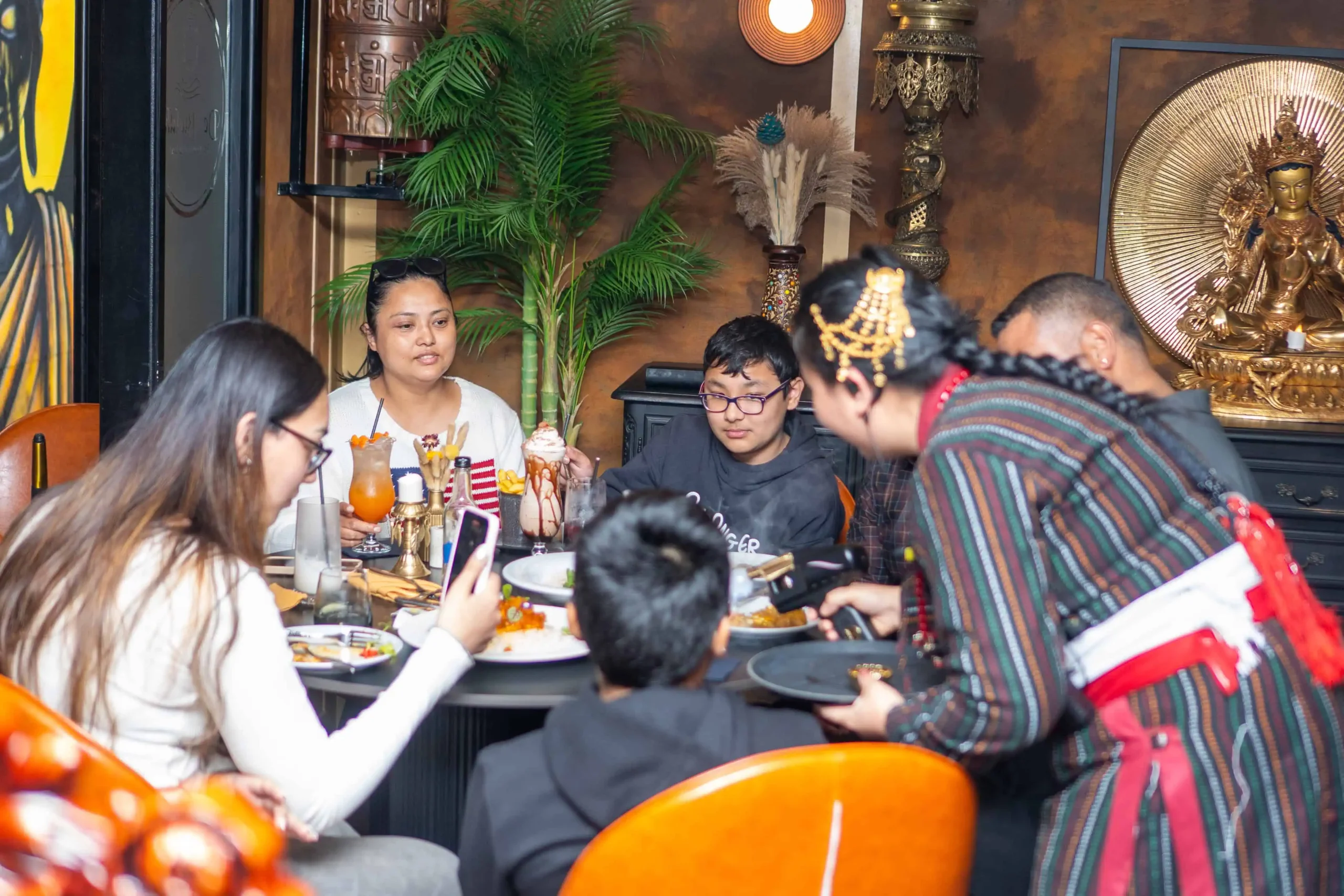De Buddha warm hospitality